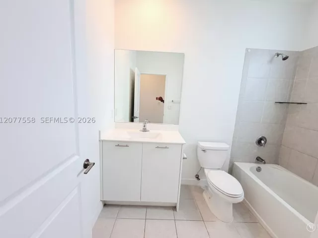 3-bedroom home for sale in Miami - 2405 NW 131st Cir - MondialRealty