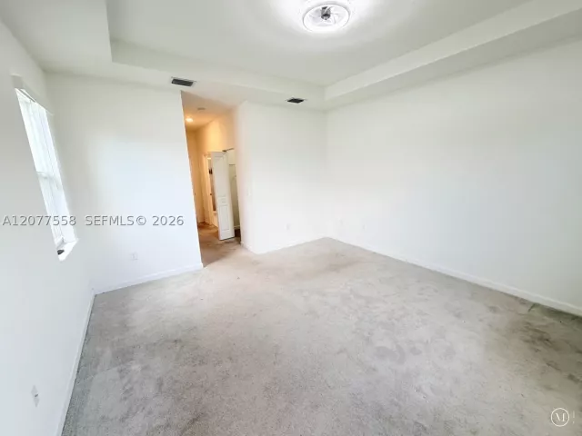 3-bedroom home for sale in Miami - 2405 NW 131st Cir - MondialRealty