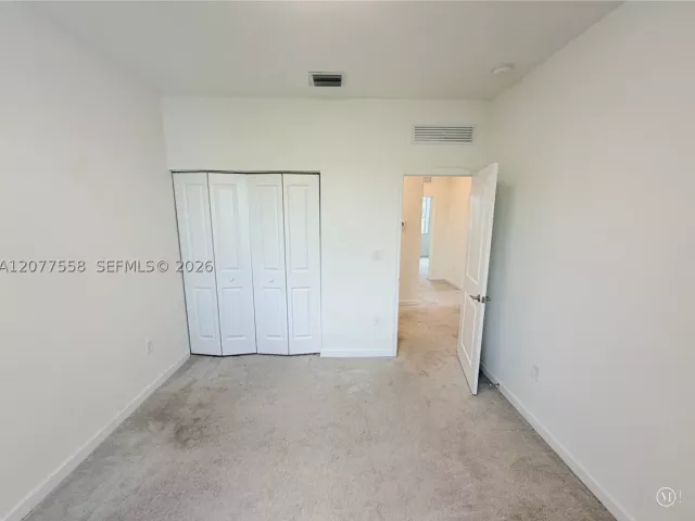3-bedroom home for sale in Miami - 2405 NW 131st Cir - MondialRealty