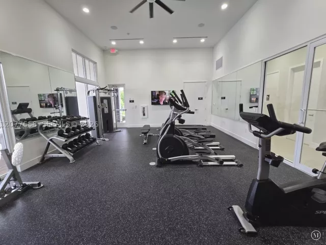 3-bedroom home for sale in Miami - 2405 NW 131st Cir - MondialRealty