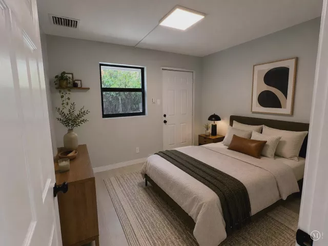 4-bedroom home for rent in Deerfield Beach - 472 NW 2ND Terrace - MondialRealty