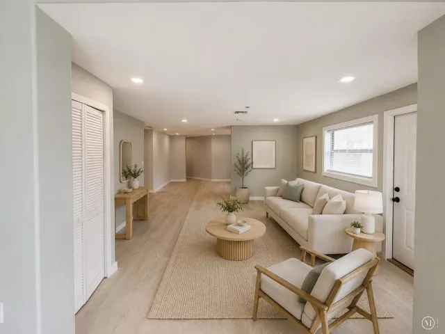 4-bedroom home for rent in Deerfield Beach - 472 NW 2ND Terrace - MondialRealty