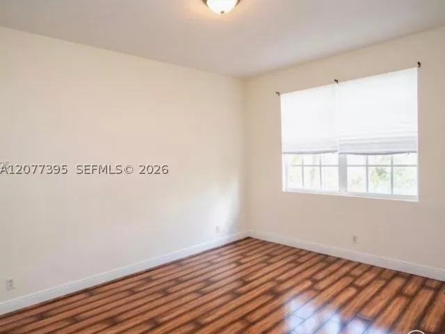 3-bedroom home for rent in Wilton Manors - 2685 NE 9th Ave 4 - MondialRealty