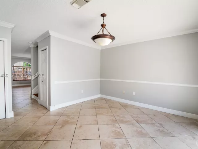2-bedroom home for sale in Miami - 15354 SW 36th Ter - MondialRealty