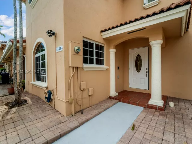 2-bedroom home for sale in Miami - 15354 SW 36th Ter - MondialRealty