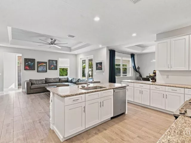 4-bedroom home for sale in West Palm Beach - 12291 70th Place N - MondialRealty