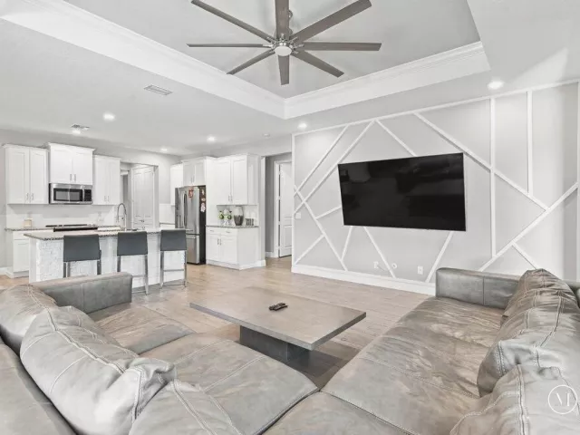 4-bedroom home for sale in West Palm Beach - 12291 70th Place N - MondialRealty
