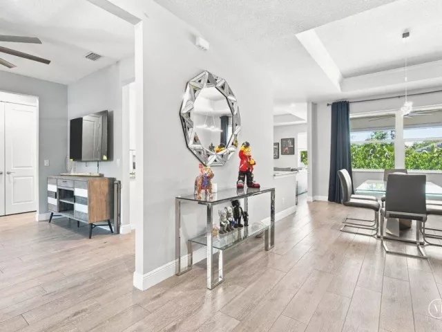 4-bedroom home for sale in West Palm Beach - 12291 70th Place N - MondialRealty