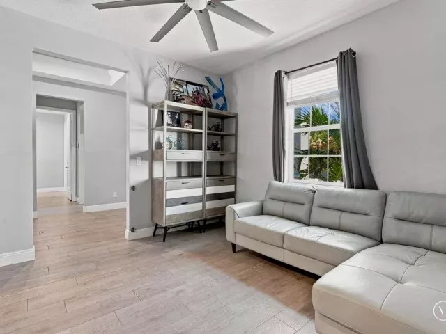 4-bedroom home for sale in West Palm Beach - 12291 70th Place N - MondialRealty