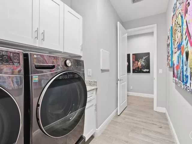 4-bedroom home for sale in West Palm Beach - 12291 70th Place N - MondialRealty