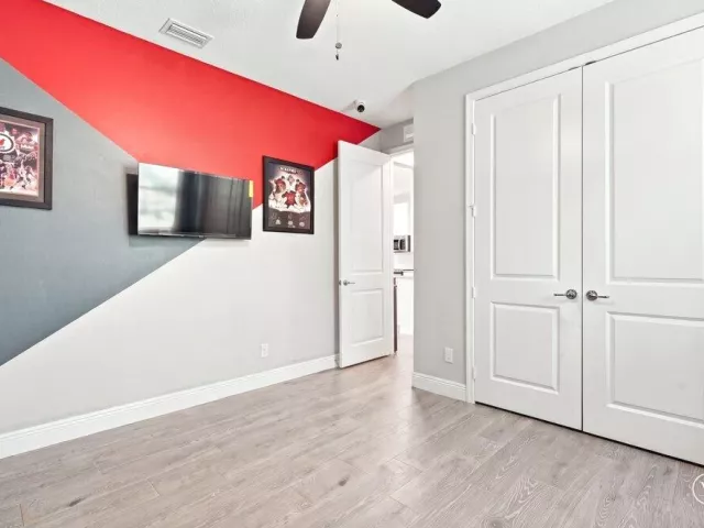 4-bedroom home for sale in West Palm Beach - 12291 70th Place N - MondialRealty