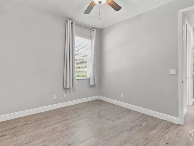4-bedroom home for sale in West Palm Beach - 12291 70th Place N - MondialRealty