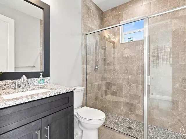 4-bedroom home for sale in West Palm Beach - 12291 70th Place N - MondialRealty