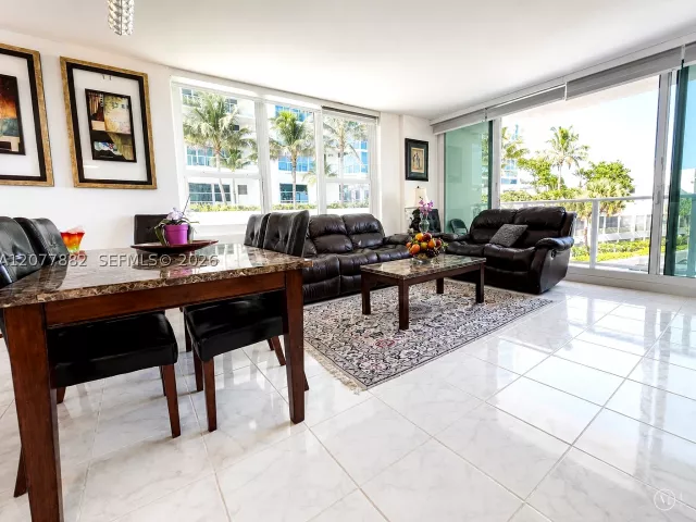 2-bedroom condo for rent in Hollywood - 3505 S Ocean Dr 206 - MondialRealty