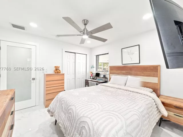 3-bedroom home for sale in Miami - 10125 SW 84th St - MondialRealty