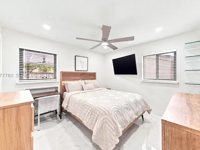 3-bedroom home for sale in Miami - 10125 SW 84th St - MondialRealty