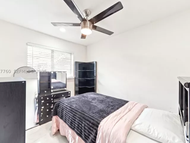 3-bedroom home for sale in Miami - 10125 SW 84th St - MondialRealty