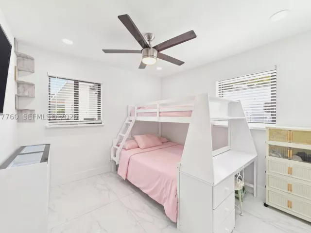 3-bedroom home for sale in Miami - 10125 SW 84th St - MondialRealty