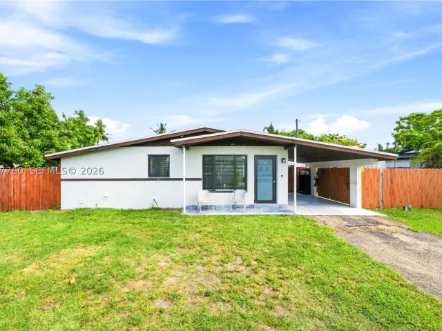 3-bedroom home for sale in Miami - 10125 SW 84th St - MondialRealty