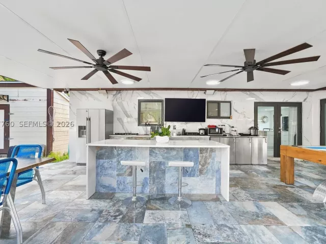 3-bedroom home for sale in Miami - 10125 SW 84th St - MondialRealty