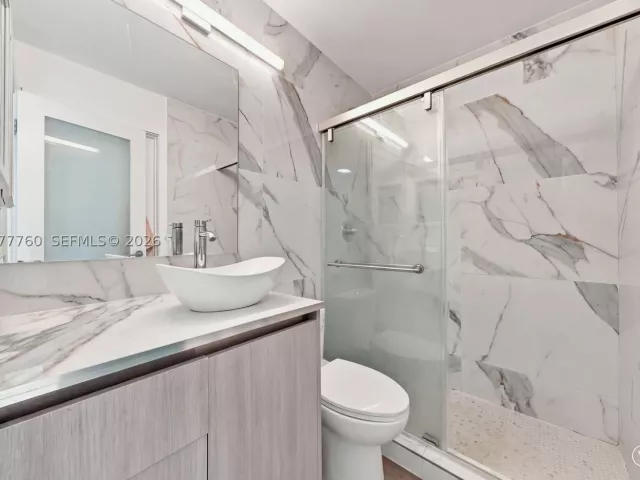 3-bedroom home for sale in Miami - 10125 SW 84th St - MondialRealty