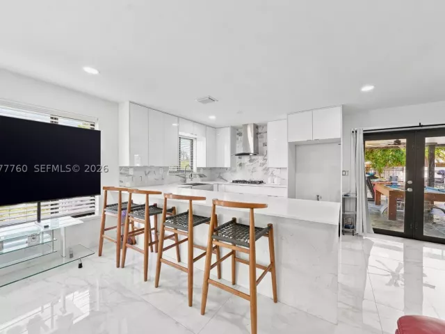 3-bedroom home for sale in Miami - 10125 SW 84th St - MondialRealty
