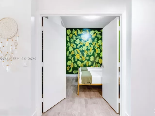 1-bedroom condo for sale in Hollywood - 777 N Ocean Dr N214 - MondialRealty