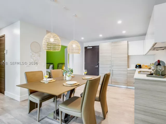 1-bedroom condo for sale in Hollywood - 777 N Ocean Dr N214 - MondialRealty
