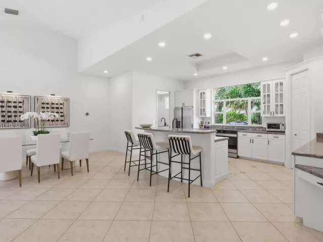 3-bedroom home for sale in Delray Beach - 950 Greensward Lane - MondialRealty