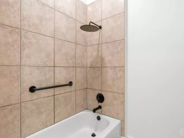 3-bedroom home for sale in Delray Beach - 950 Greensward Lane - MondialRealty