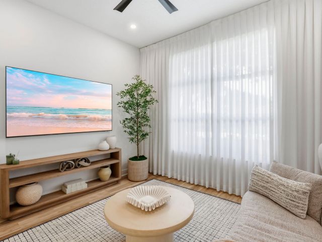 3-bedroom home for sale in Delray Beach - 950 Greensward Lane - MondialRealty