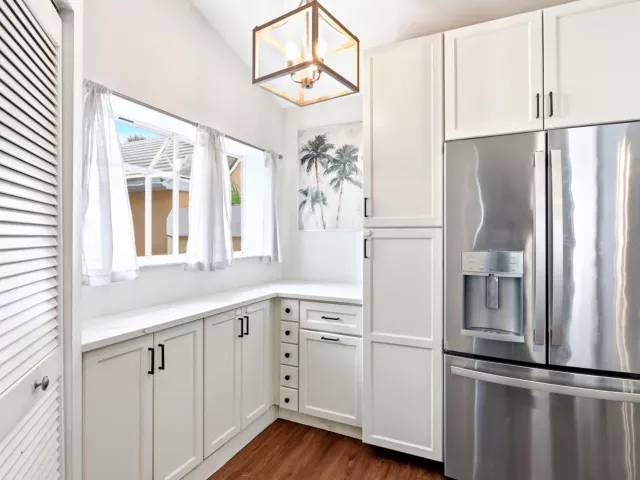 3-bedroom home for sale in West Palm Beach - 944 Dickens Place - MondialRealty