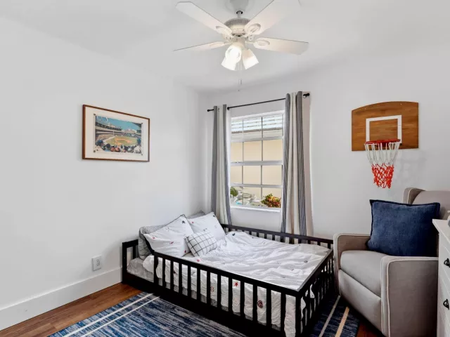 3-bedroom home for sale in West Palm Beach - 944 Dickens Place - MondialRealty
