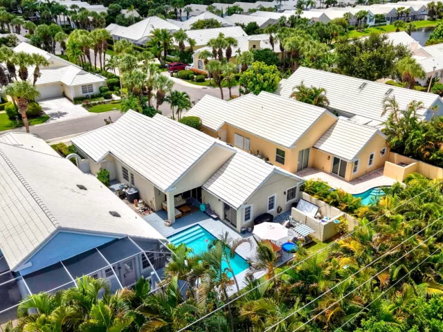 3-bedroom home for sale in West Palm Beach - 944 Dickens Place - MondialRealty