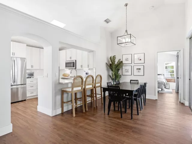 3-bedroom home for sale in West Palm Beach - 944 Dickens Place - MondialRealty
