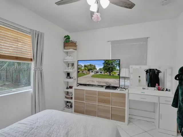 4-bedroom home for sale in Hollywood - 2701 Garfield St - MondialRealty