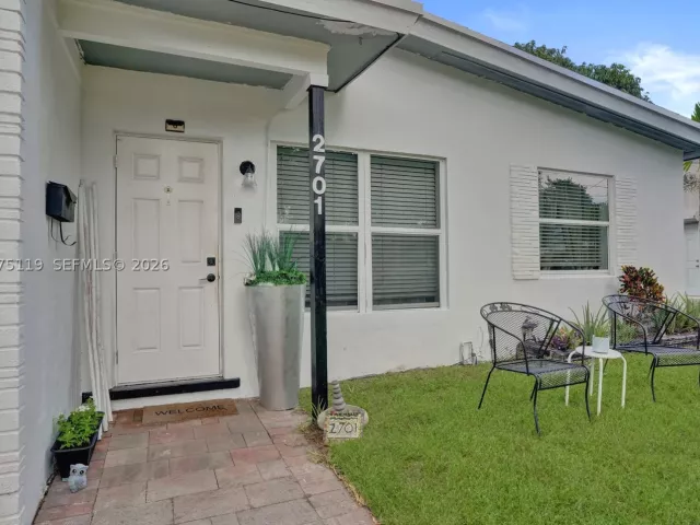 4-bedroom home for sale in Hollywood - 2701 Garfield St - MondialRealty