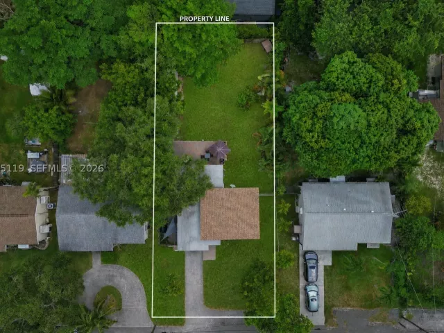 4-bedroom home for sale in Hollywood - 2701 Garfield St - MondialRealty