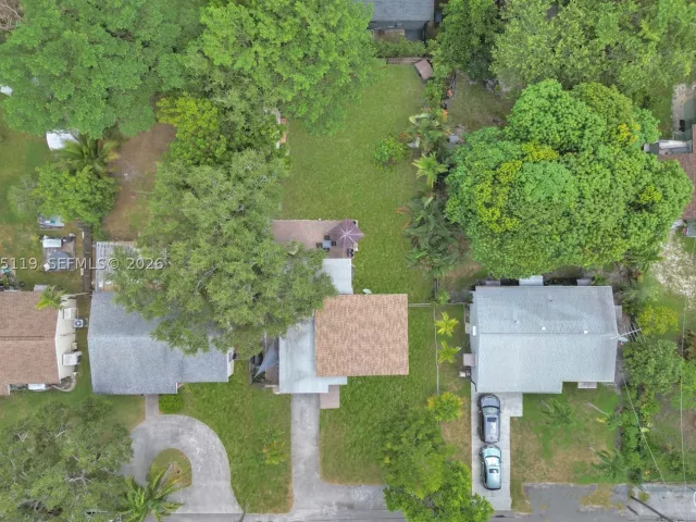 4-bedroom home for sale in Hollywood - 2701 Garfield St - MondialRealty