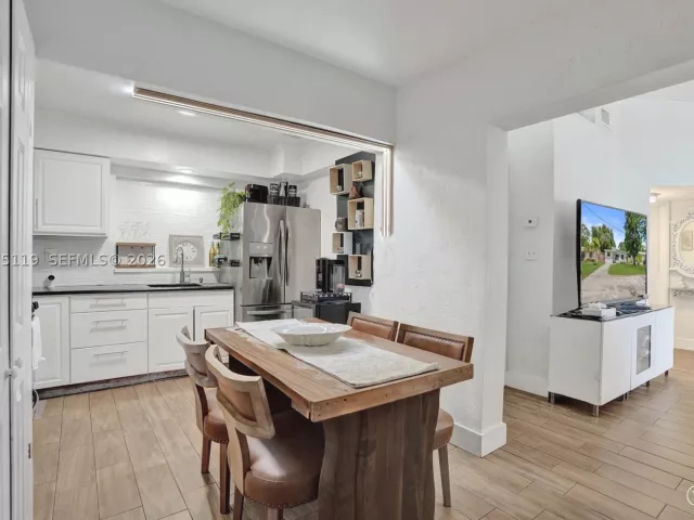 4-bedroom home for sale in Hollywood - 2701 Garfield St - MondialRealty