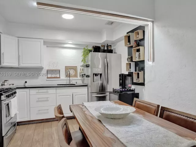 4-bedroom home for sale in Hollywood - 2701 Garfield St - MondialRealty