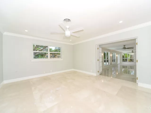 3-bedroom home for rent in Boca Raton - 709 W Royal Palm Road - MondialRealty