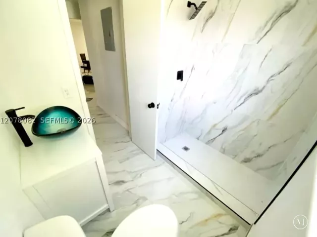 3-bedroom home for rent in Miami Gardens - 2381 NW 174th Ter 0 - MondialRealty