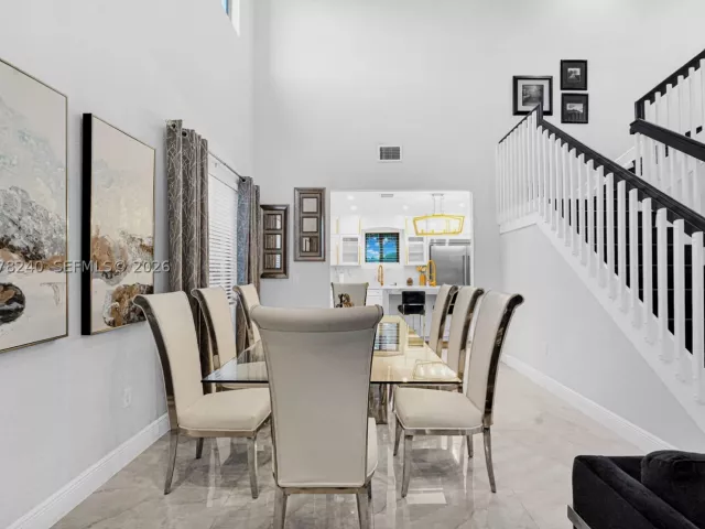 6-bedroom home for sale in Homestead - 2150 NW 16th Pl - MondialRealty