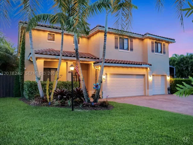 6-bedroom home for sale in Homestead - 2150 NW 16th Pl - MondialRealty