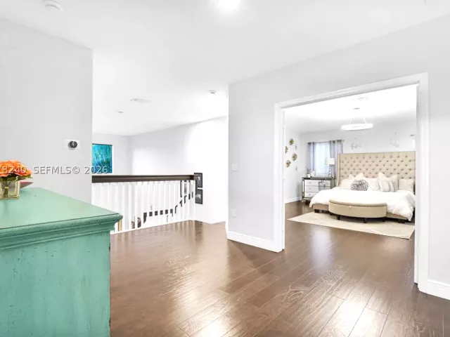 6-bedroom home for sale in Homestead - 2150 NW 16th Pl - MondialRealty