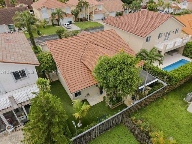 3-bedroom home for sale in Miami - 10887 SW 152nd Pl - MondialRealty