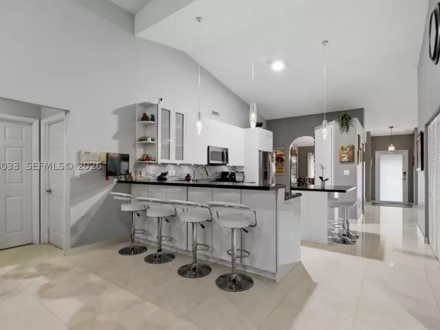 3-bedroom home for sale in Miami - 10887 SW 152nd Pl - MondialRealty