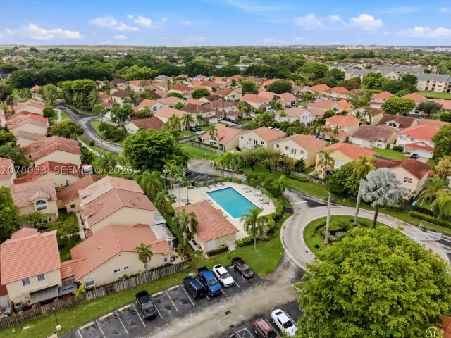 3-bedroom home for sale in Miami - 10887 SW 152nd Pl - MondialRealty