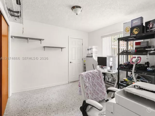 5-bedroom home for sale in Miami - 740 NW 32nd Ct - MondialRealty